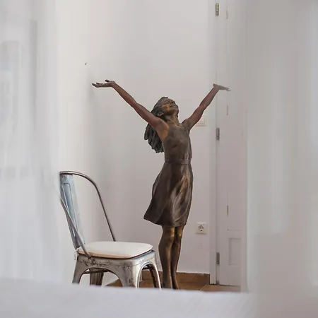 Clare De Lune Villa